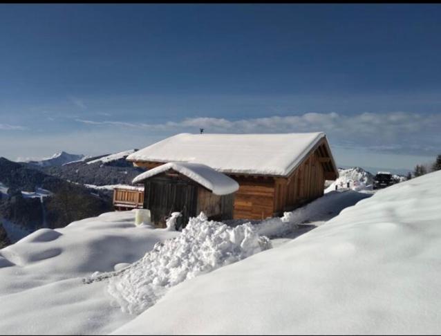 Chalet Avec Jacuzzi - 150 M Des Remontees Morzine Exteriér fotografie